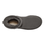 UGG Botte Classic Mini II Grey – Bottines en daim et laine Treadlite – Image 5