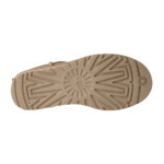 UGG Botte Classic Ultra Mini Sand – Bottines en daim et doublure laine – Image 6